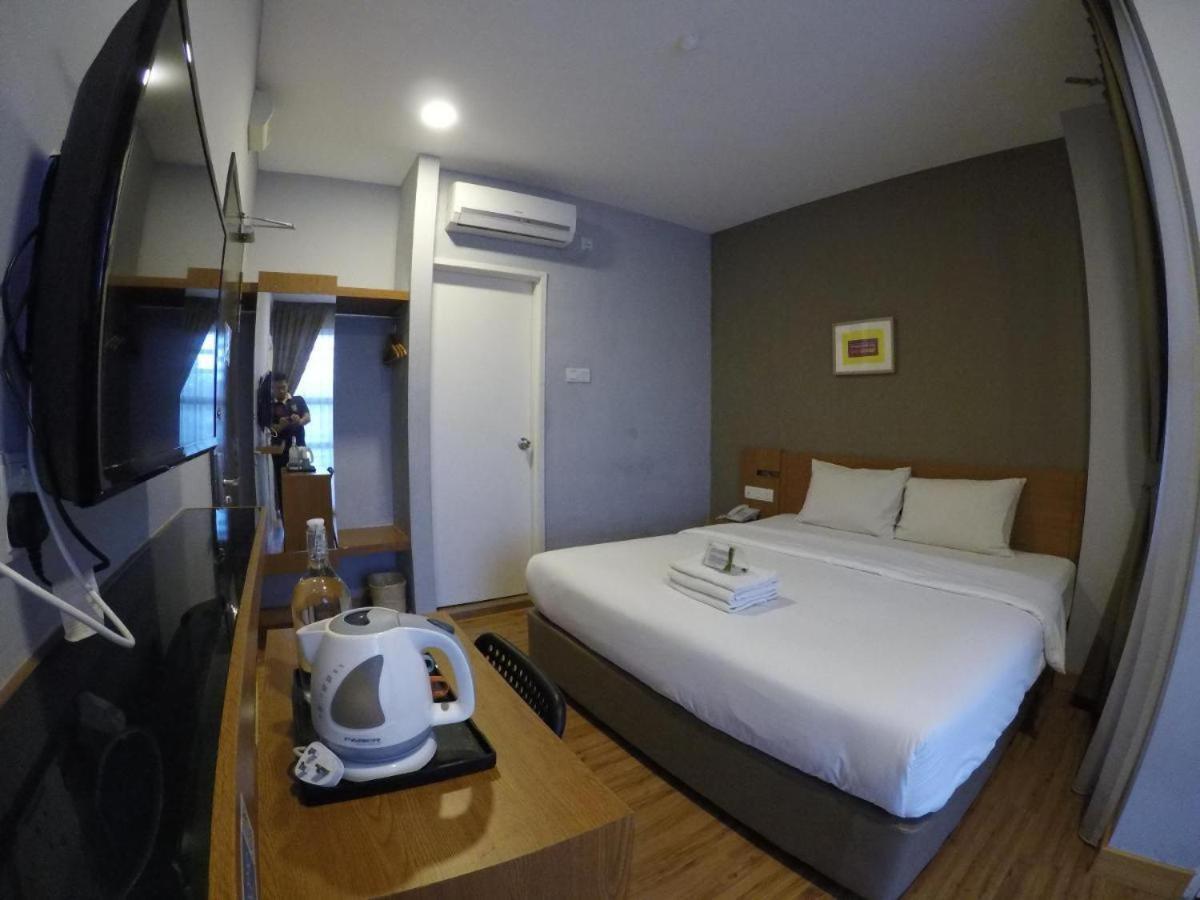 Golden Leaf Boutique Hotel Nusa Idaman Formerly Known As Ariana Hotel Johor Bahru Kültér fotó