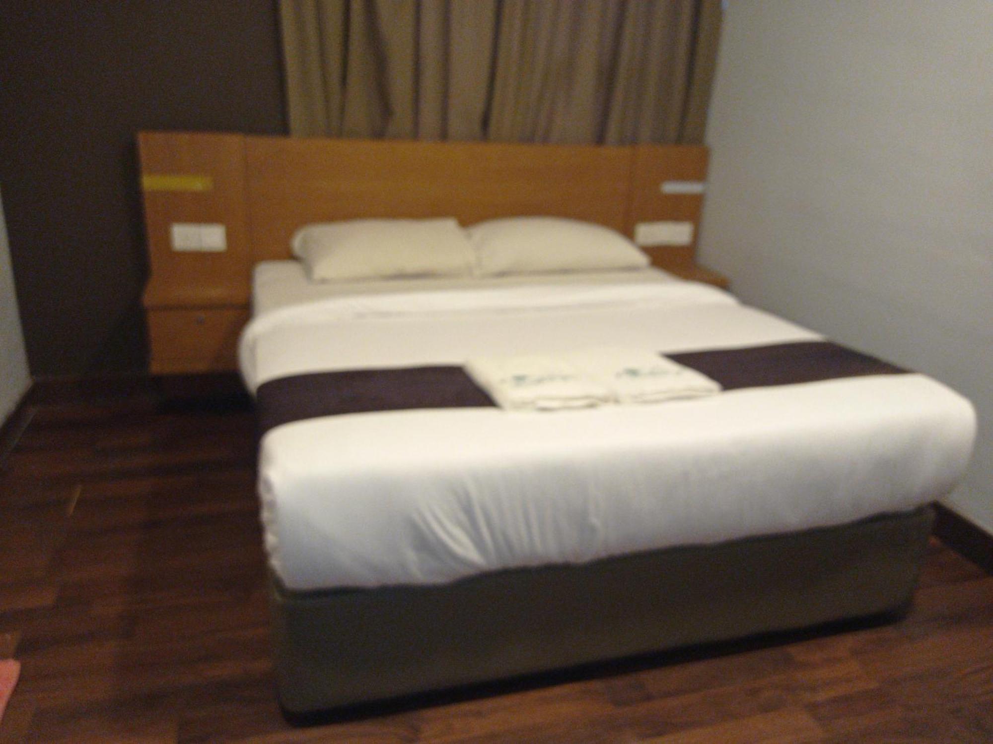 Golden Leaf Boutique Hotel Nusa Idaman Formerly Known As Ariana Hotel Johor Bahru Kültér fotó