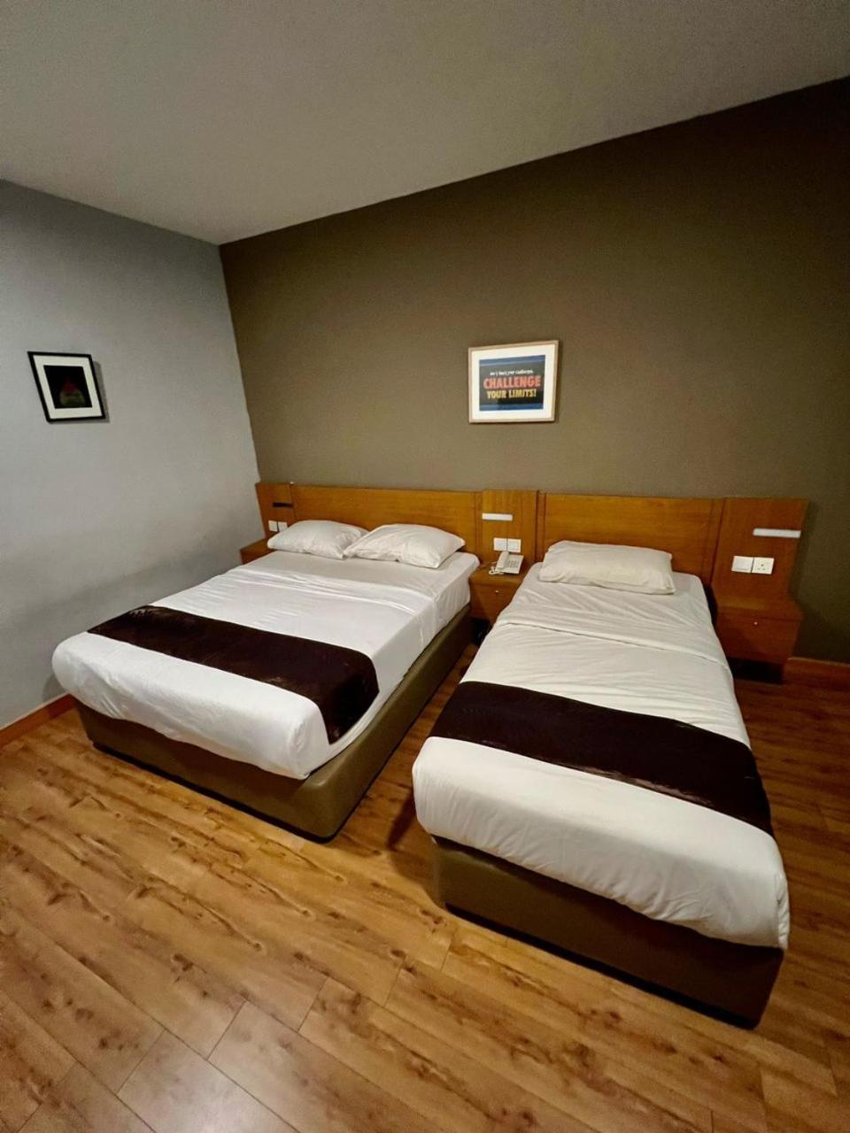 Golden Leaf Boutique Hotel Nusa Idaman Formerly Known As Ariana Hotel Johor Bahru Kültér fotó