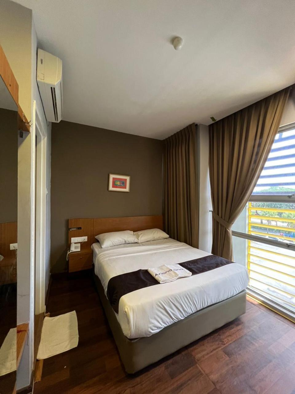 Golden Leaf Boutique Hotel Nusa Idaman Formerly Known As Ariana Hotel Johor Bahru Kültér fotó